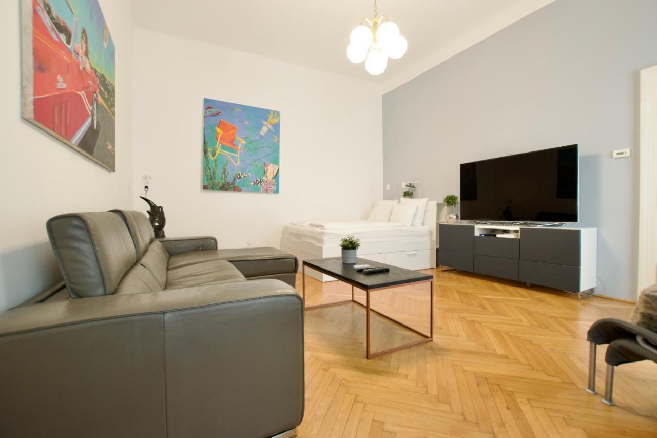 Standard Apartment By Hi5 - St. King Street 16. 부다페스트 외부 사진